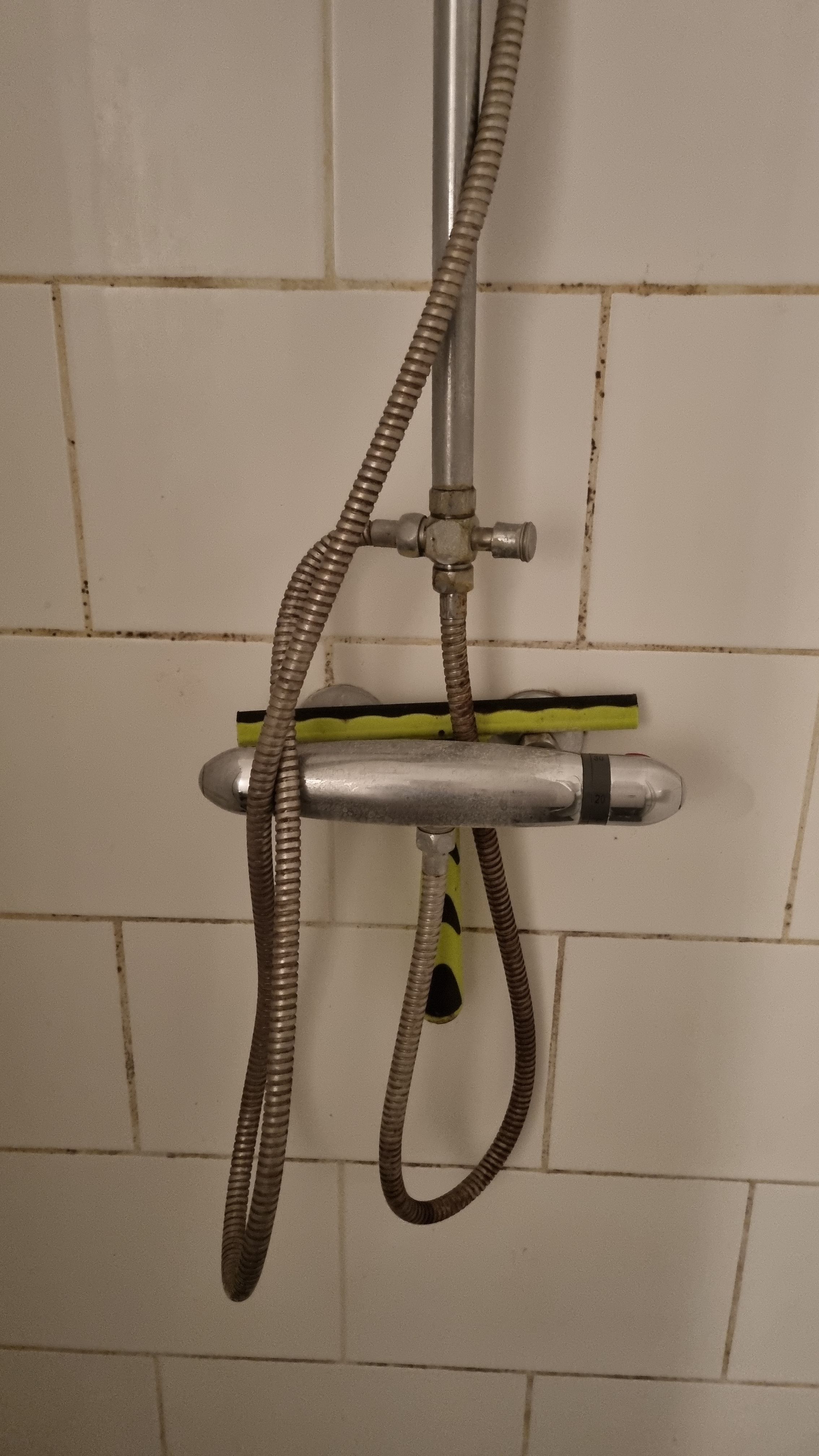Sanitair plaatsen of vervangen Douche, Afzuigkap; Sanitair vervangen