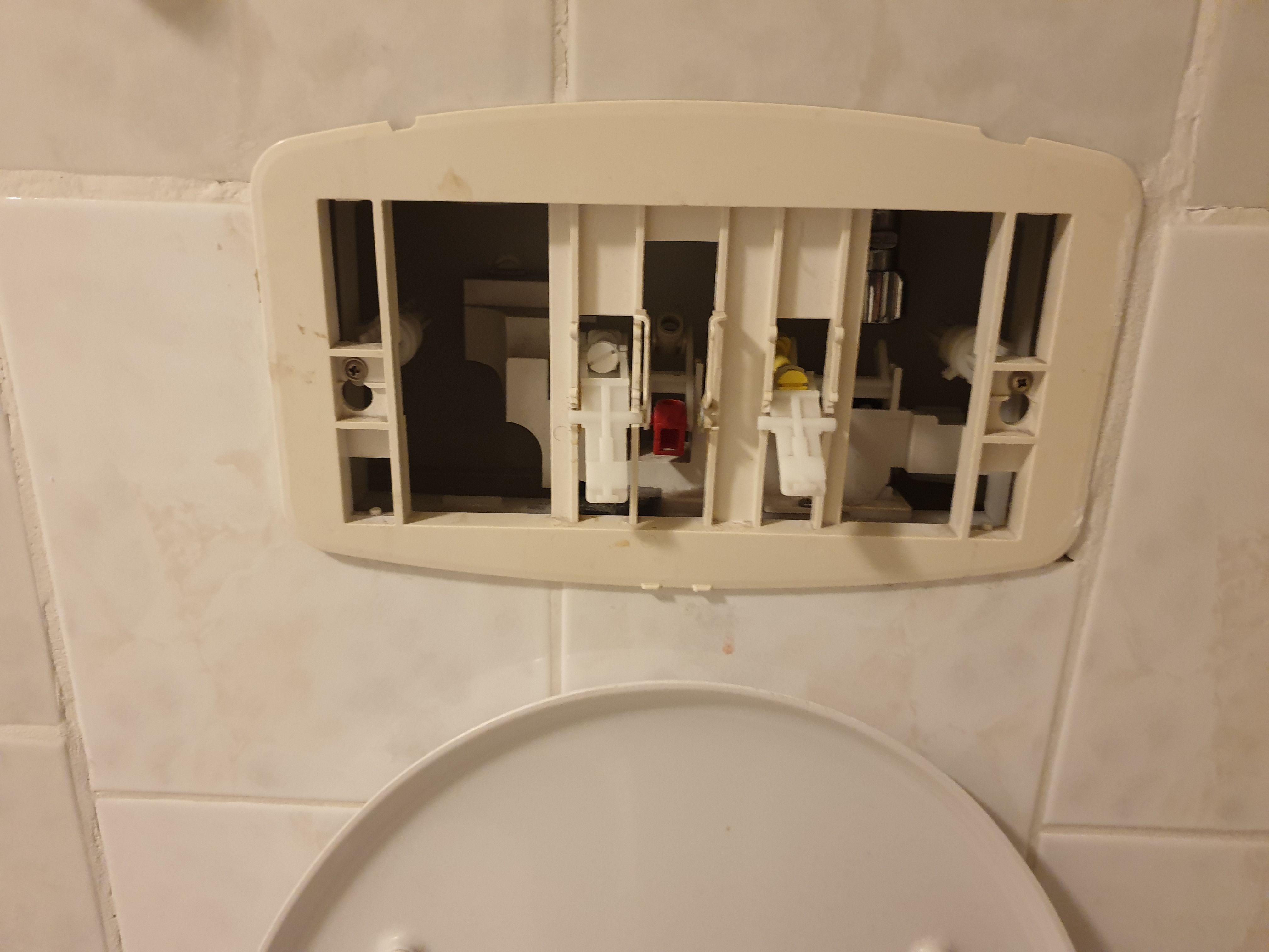 Toilet repareren WC loopt niet door en water blijft stromen als kr... Werkspot