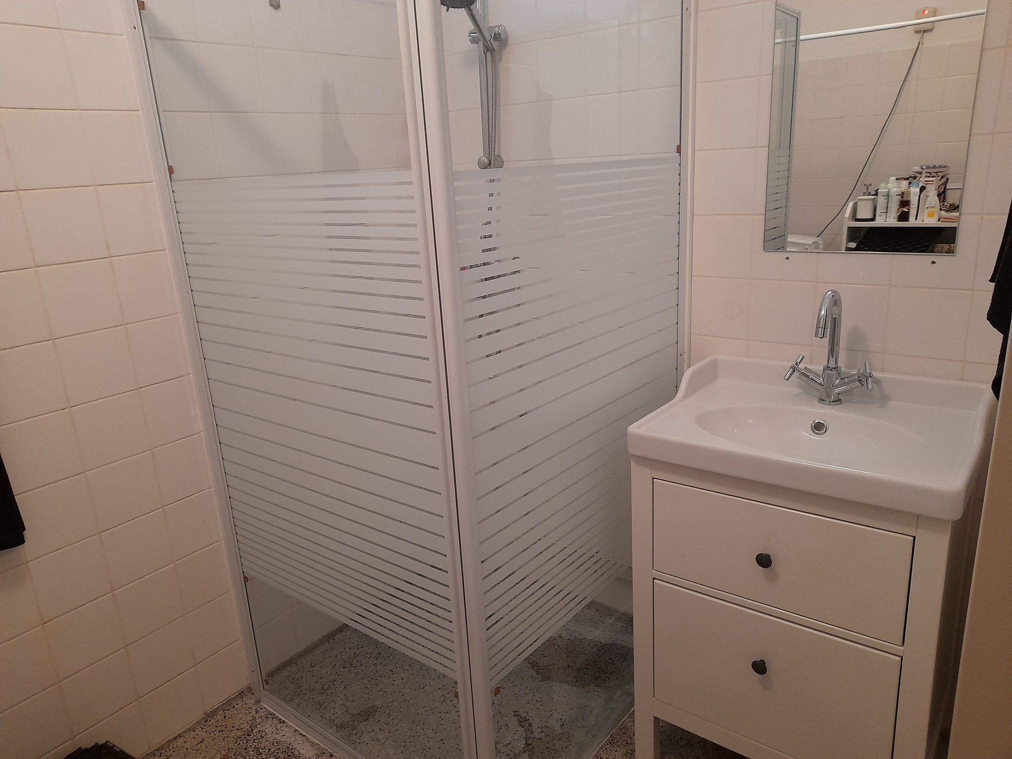 IKEA badkamer Douche, Wastafel, Werkblad / Tafelblad, Waterkraan Werkspot