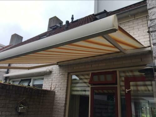 Doek zonnescherm vervangen kosten Doek zonnescherm vervangen kosten