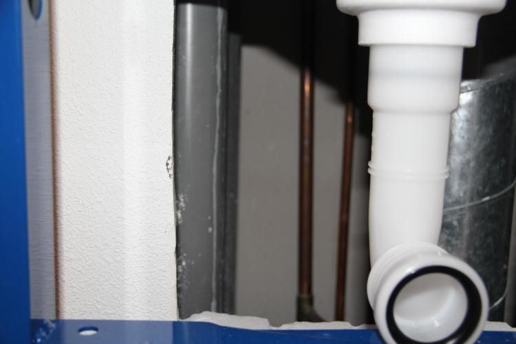 Aansluiten toilet+wasbak op riolering / waterleiding Werkspot Aansluiten toilet+wasbak op riolering / waterleiding Werkspot
