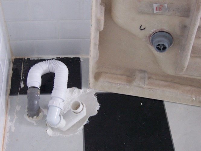 Repareren flexibele lage afvoer douchecabine Werkspot