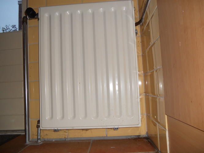 radiator lekt en buitenkraan afsluiten Werkspot