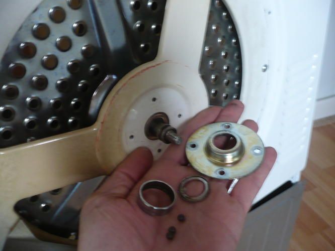 Wasmachine Lager Vervangen hoe een kapote lager vervangen Doovi Dursun Enee1981