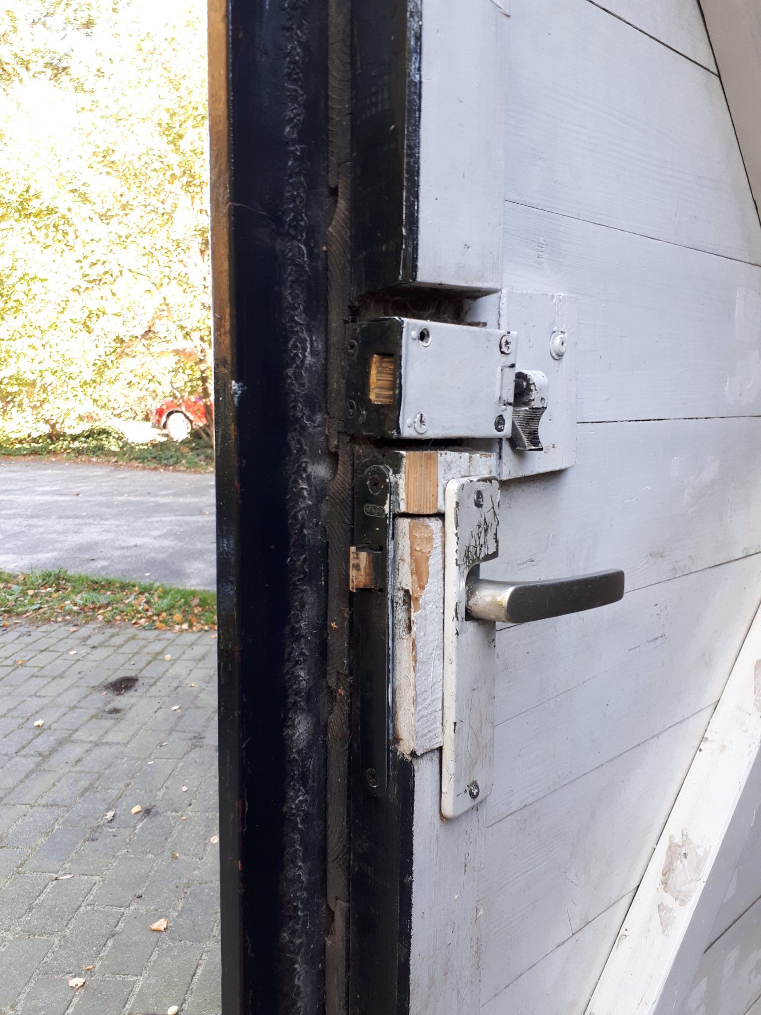 Combinatie slot in deur zetten en repareren Werkspot