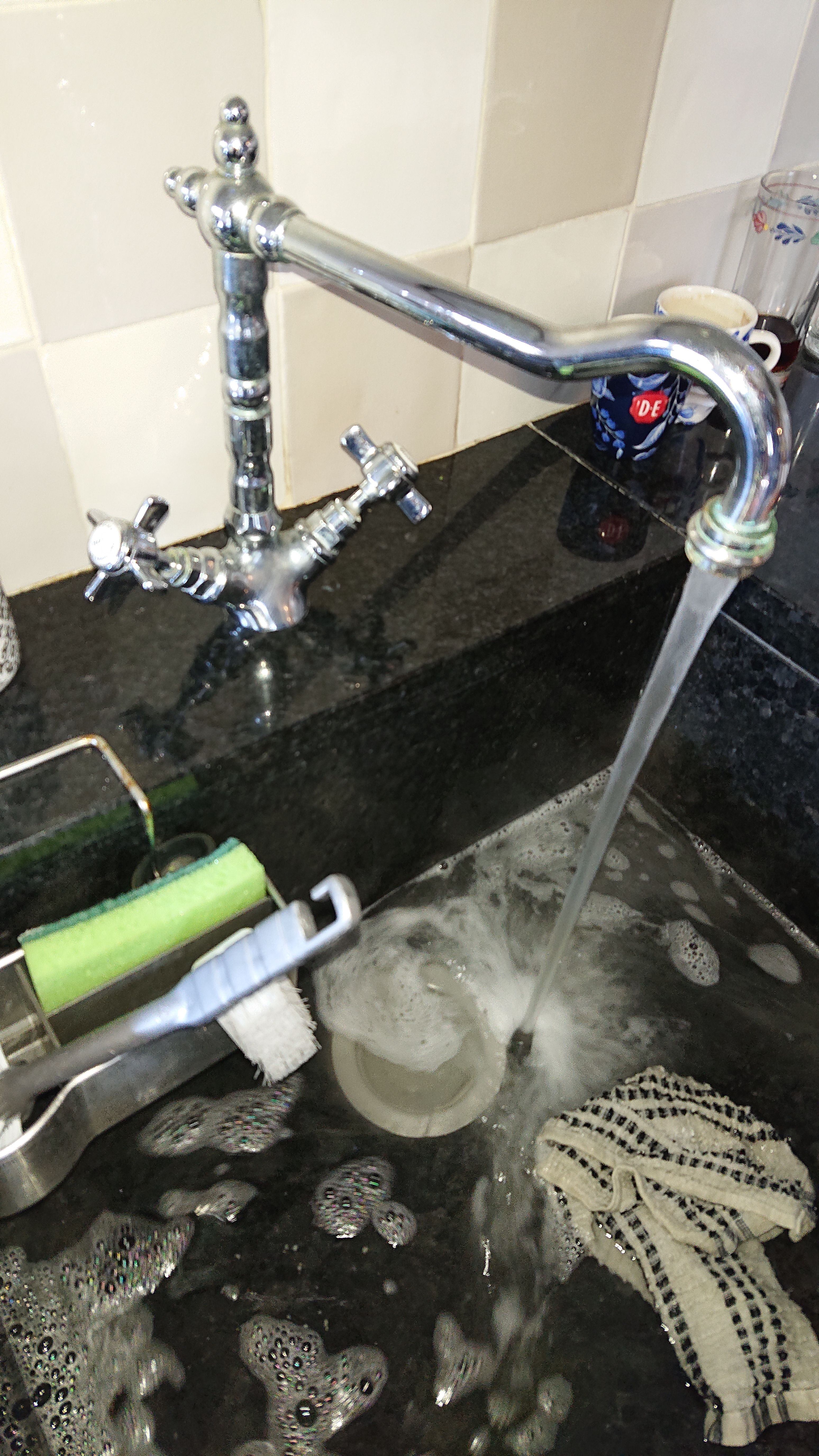 Kraan 2 kranen; Keuken, Badkamer, Buiten; Kranen installeren, Kran