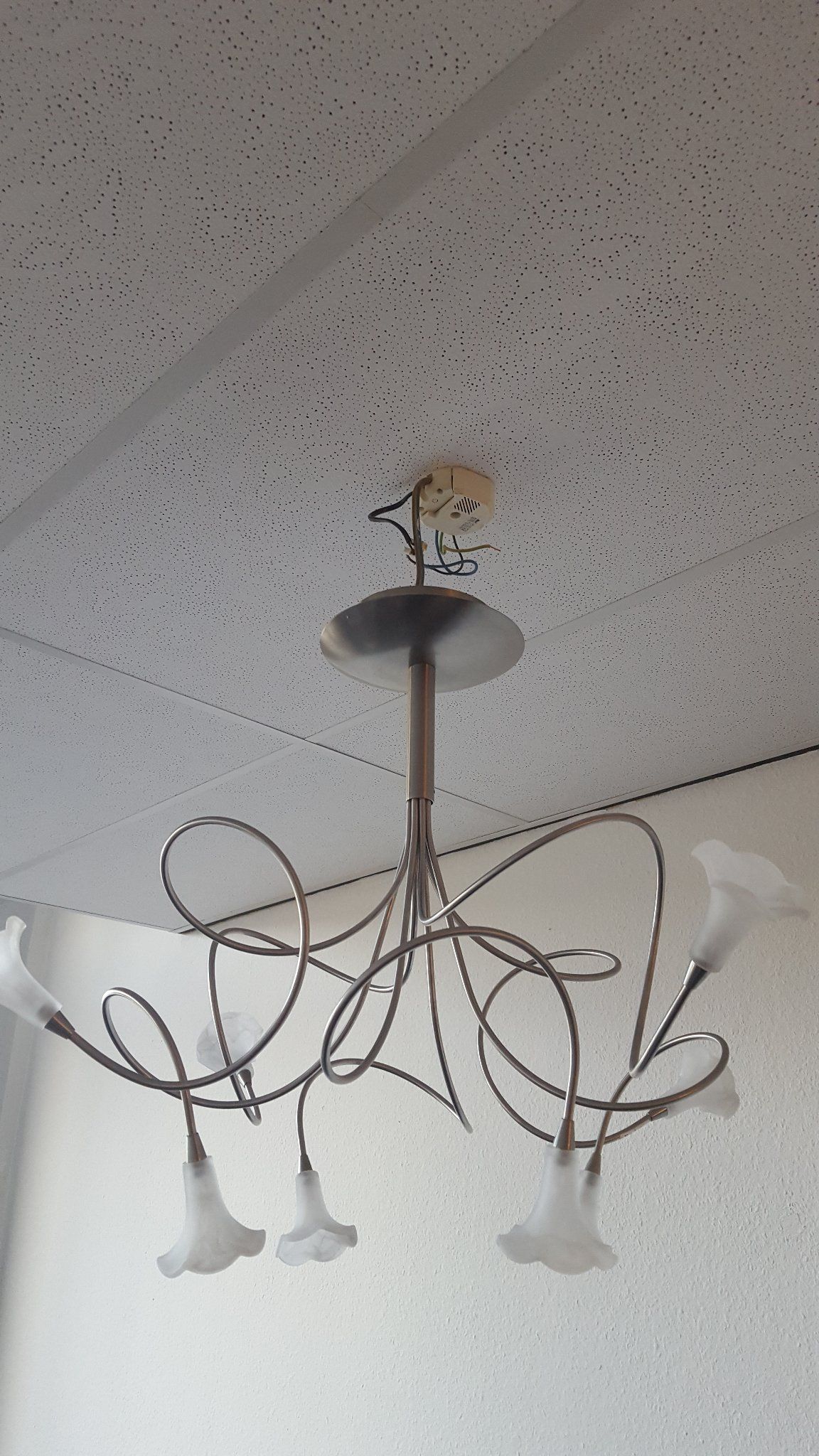 Hanglampen strak ophangen aan gipsplaten plafond Werkspot