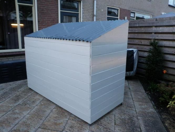 Motorschuur bouwen voor in de tuin Werkspot