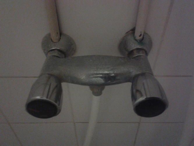 douche(stang) monteren en douchekraan demonteren en schoonmaken Werkspot