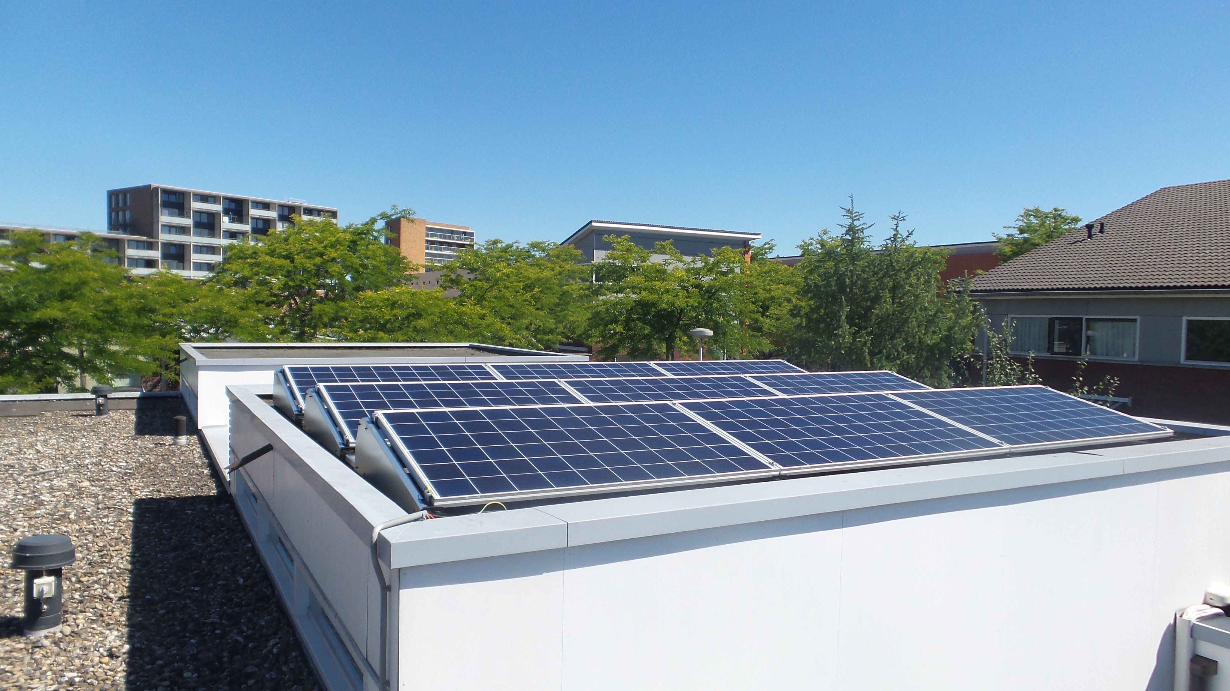 Zonnepanelen tijdelijk verwijderen en terugplaatsen Werkspot