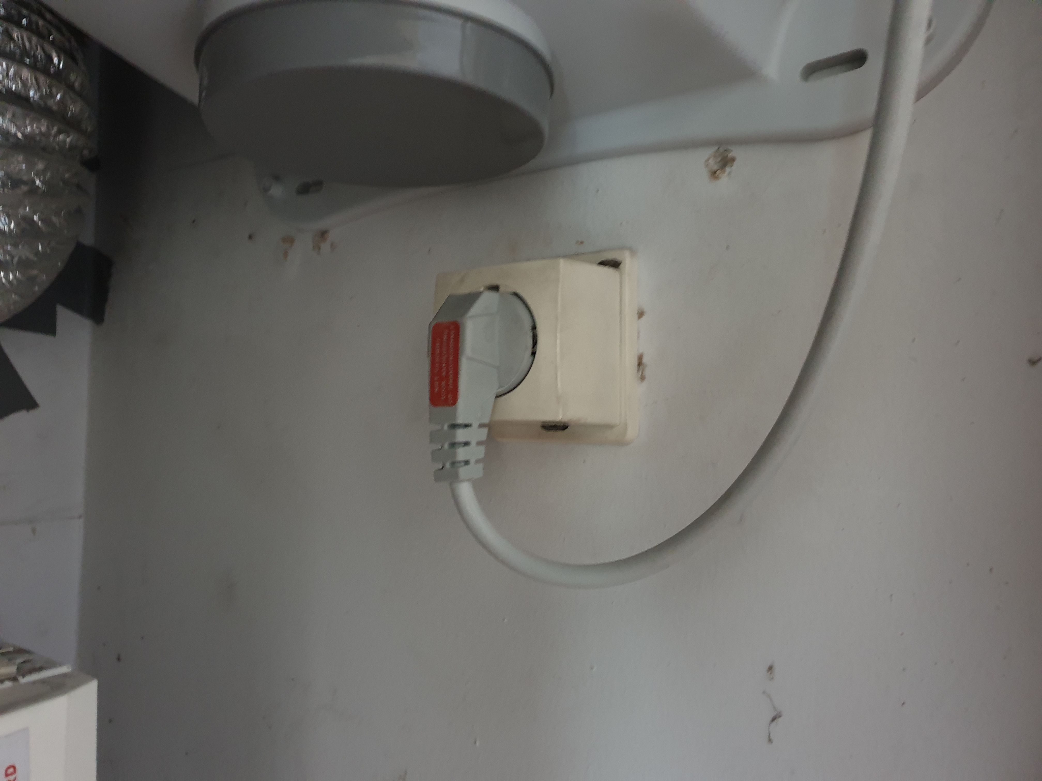 Installeren van tijdschakelaar op Perilex stekker Werkspot
