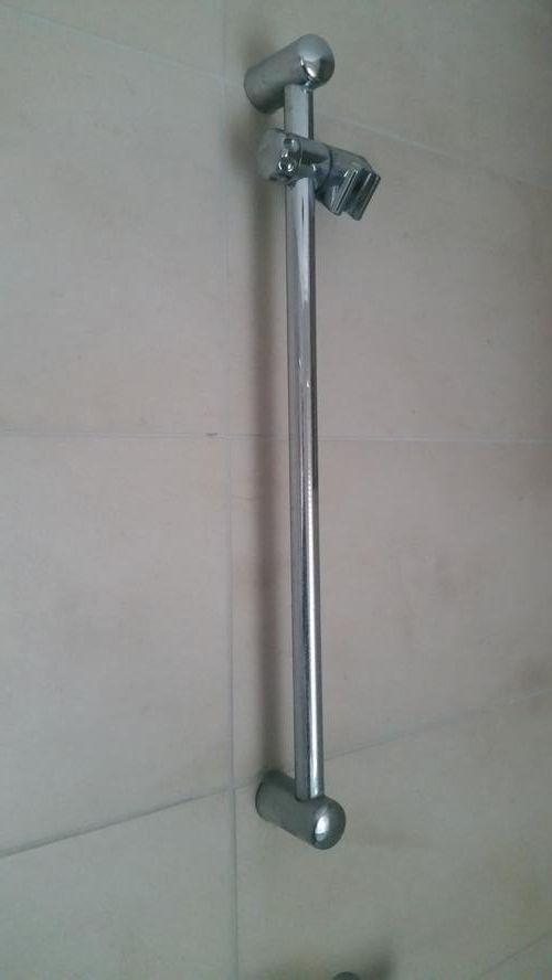 Leveren en monteren Grohe douchestang Werkspot