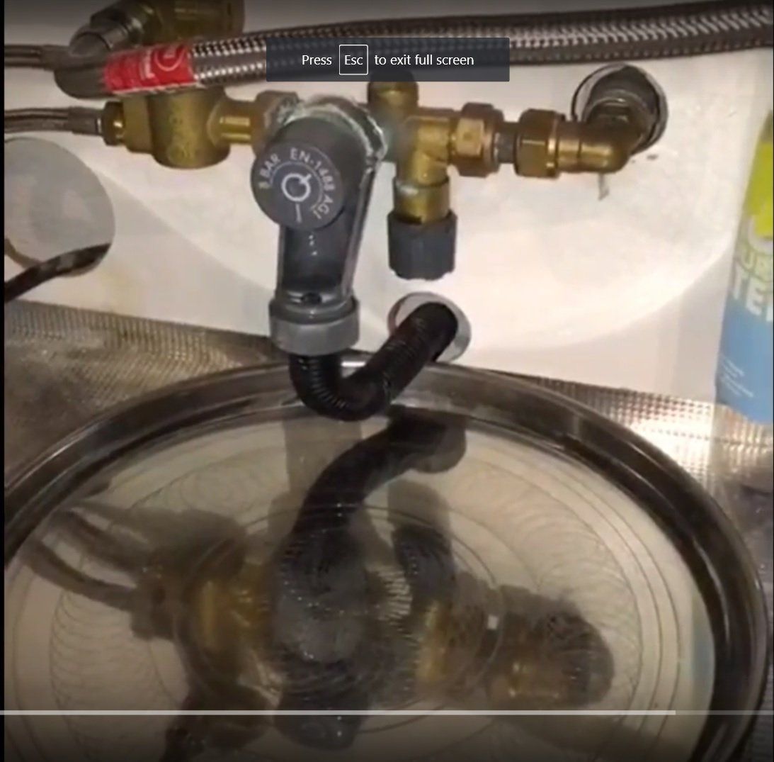 Quooker pressure relieve valve overflow Werkspot