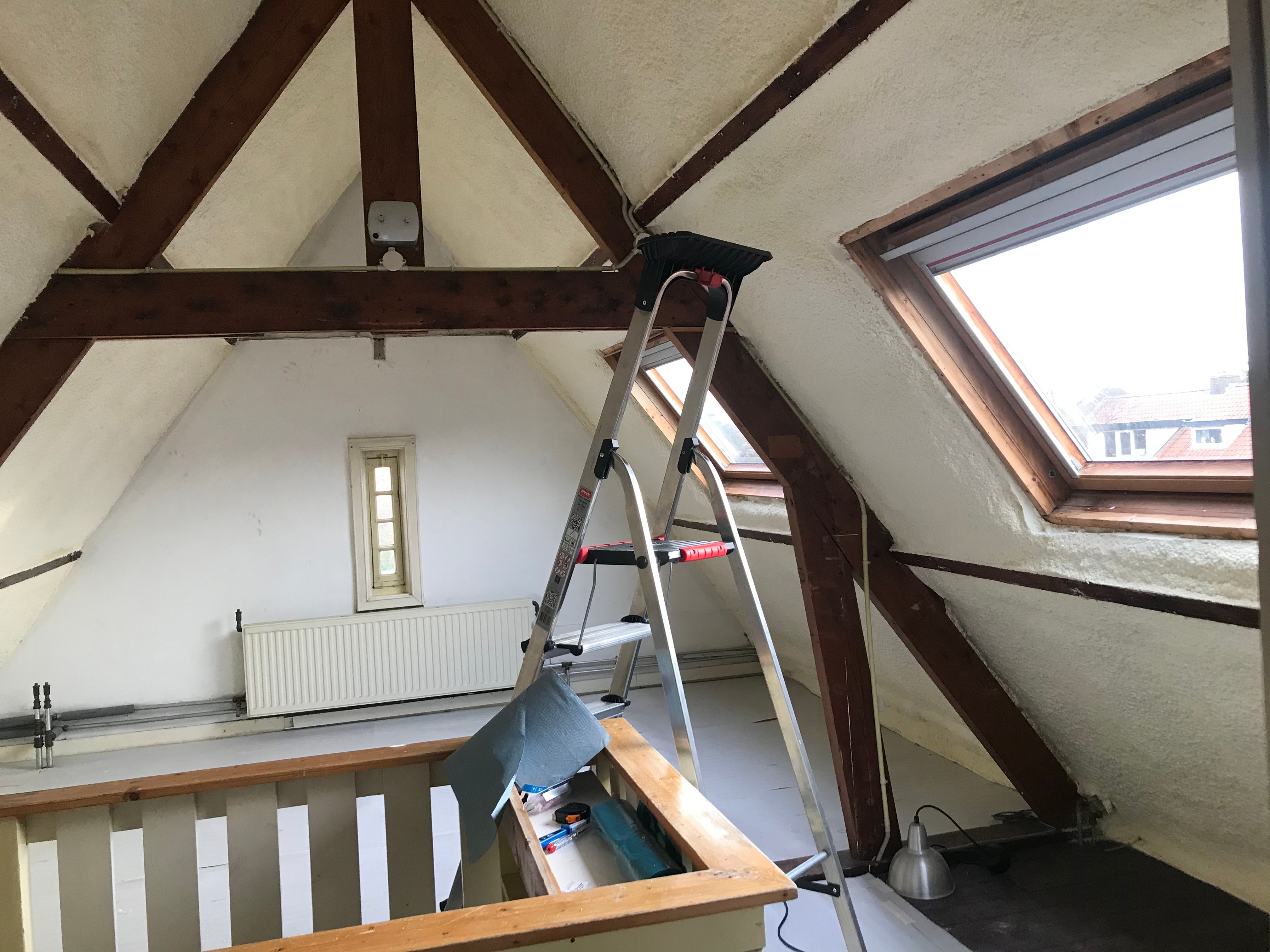 Zolder renoveren 50 m²; Schilderen, Vloeren, Verlichting, Stucen,... Werkspot