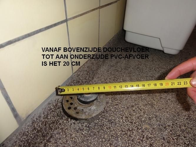 Vervanging doucheput in douchevloer (incl. voegen/afkitten), eventu
