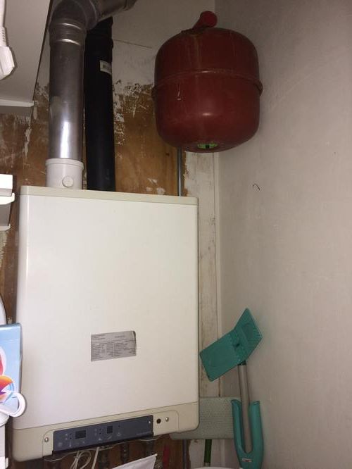 CV druk ketel vervangen, CV schoonmaken, lucht uit van de radiators... Werkspot