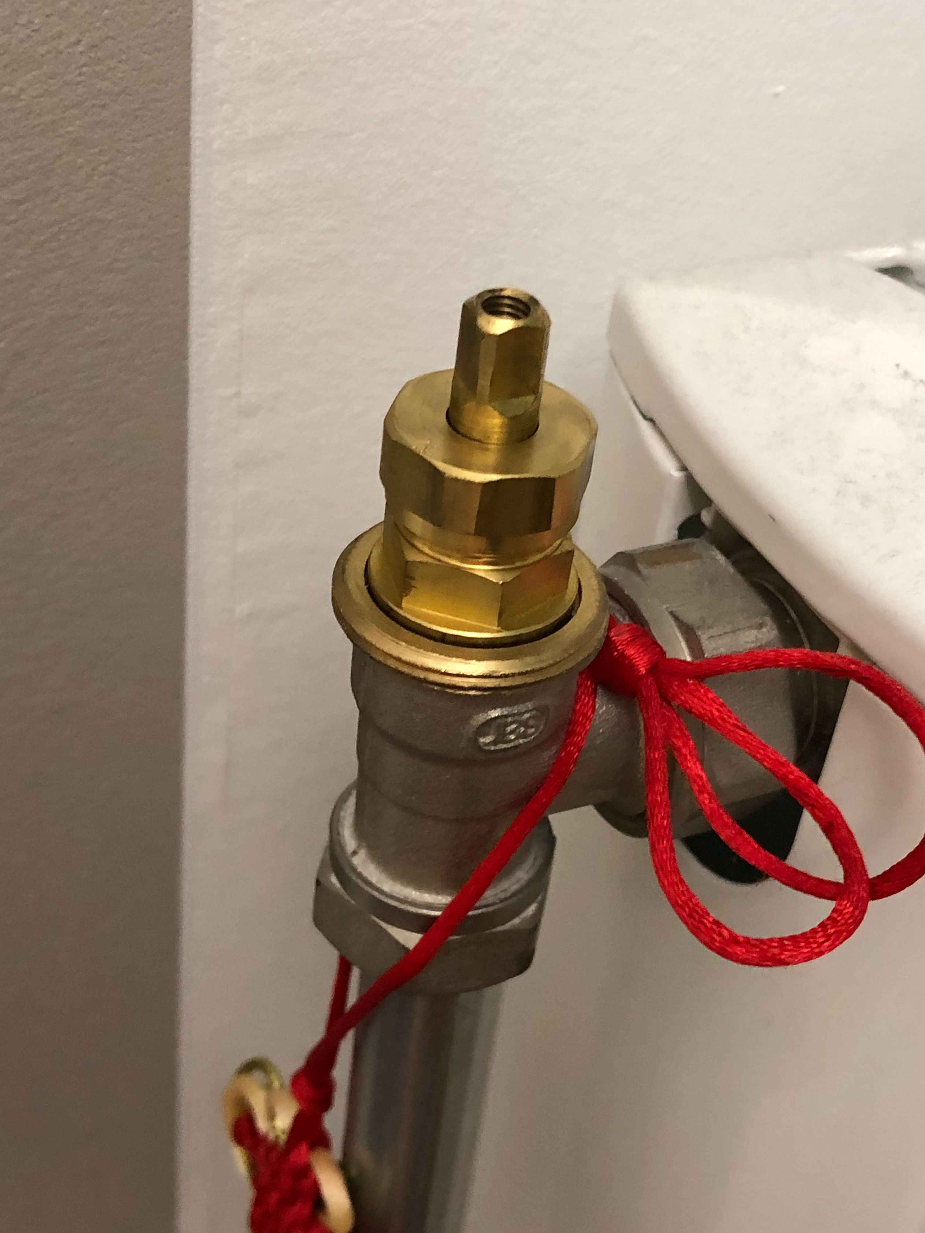 Radiatorkranen 4 kranen; Vervangen Werkspot