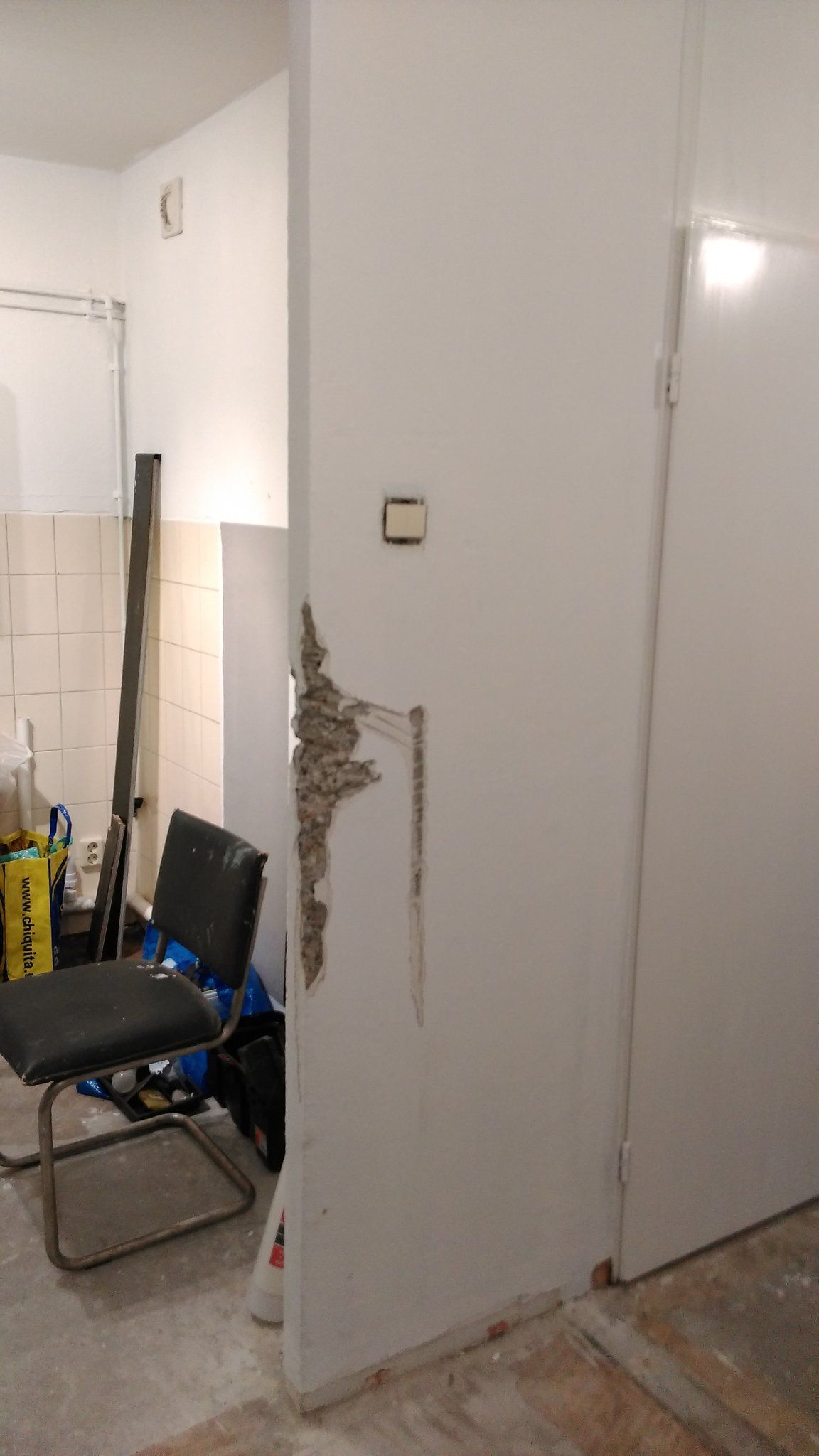 Betonnen muur verwijderen Werkspot