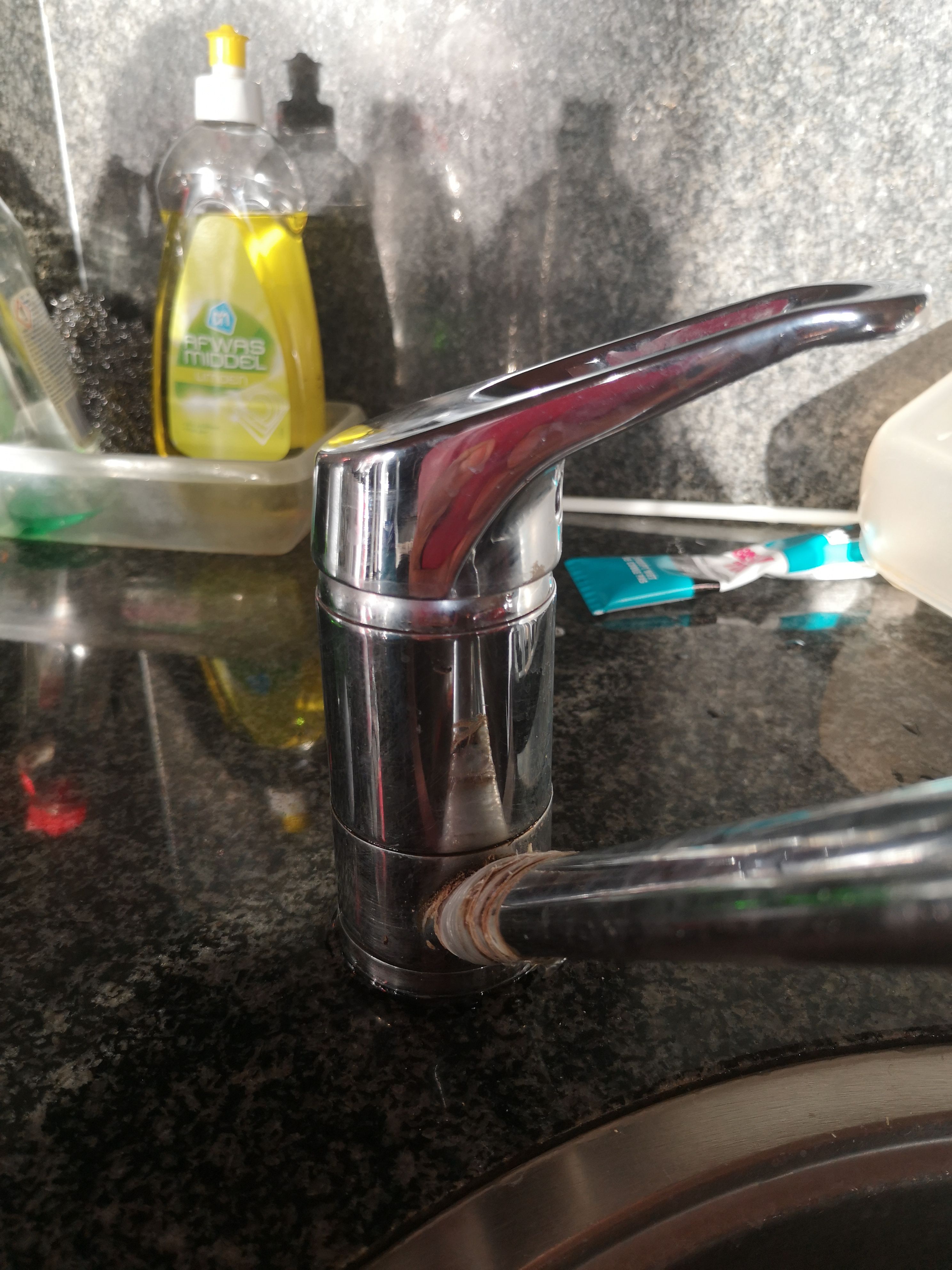 Kraan 2 kranen; Keuken, Badkamer; Kranen repareren Werkspot