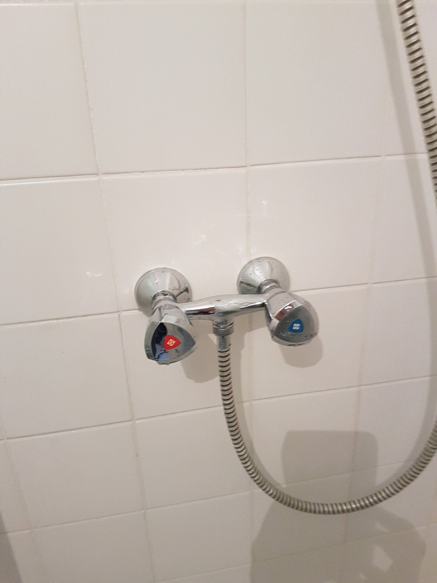 Douchekraan en doucheset vervangen Werkspot