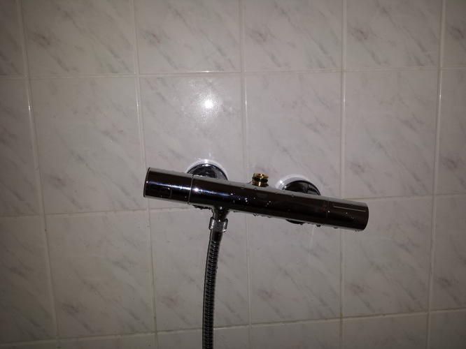 Grohe Douche kraan waterdicht monteren Werkspot