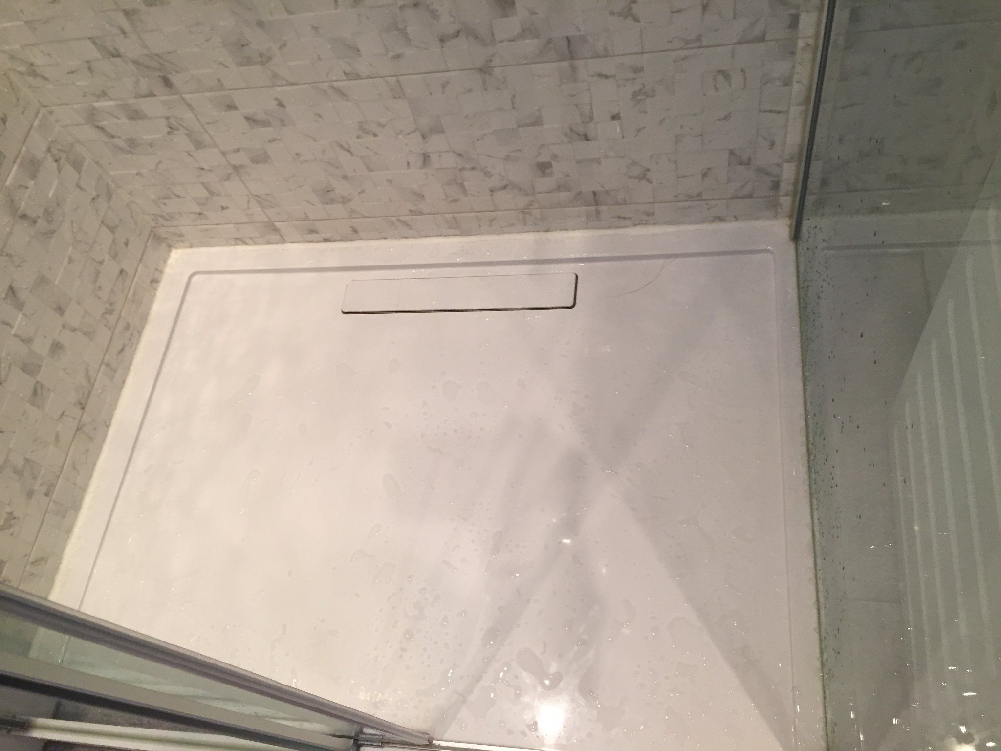 Silicone Kit in Shower Area Werkspot