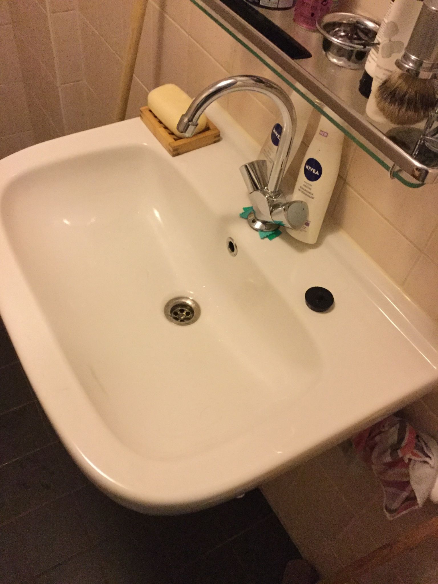 Vervangen kraan badkamer / wasbak Werkspot