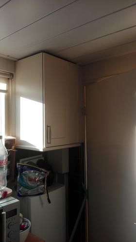 Nieuwe folie op keukendeurtjes Nieuwe folie op keukendeurtjes