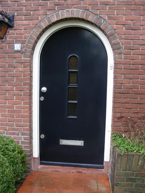 sextant wolf Blokkeren Voordeur op maat maken en plaatsen (jaren 30 ronde voordeur) - Werkspot