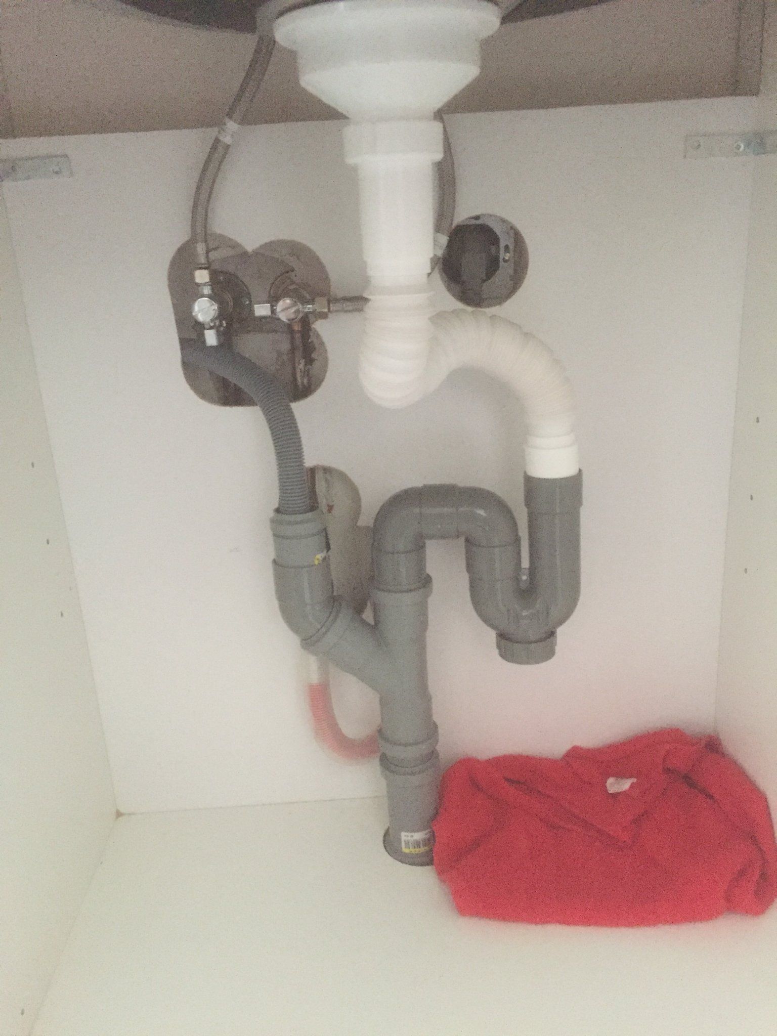 Dubbele Afvoer voor wasbak en vaatwasser Werkspot
