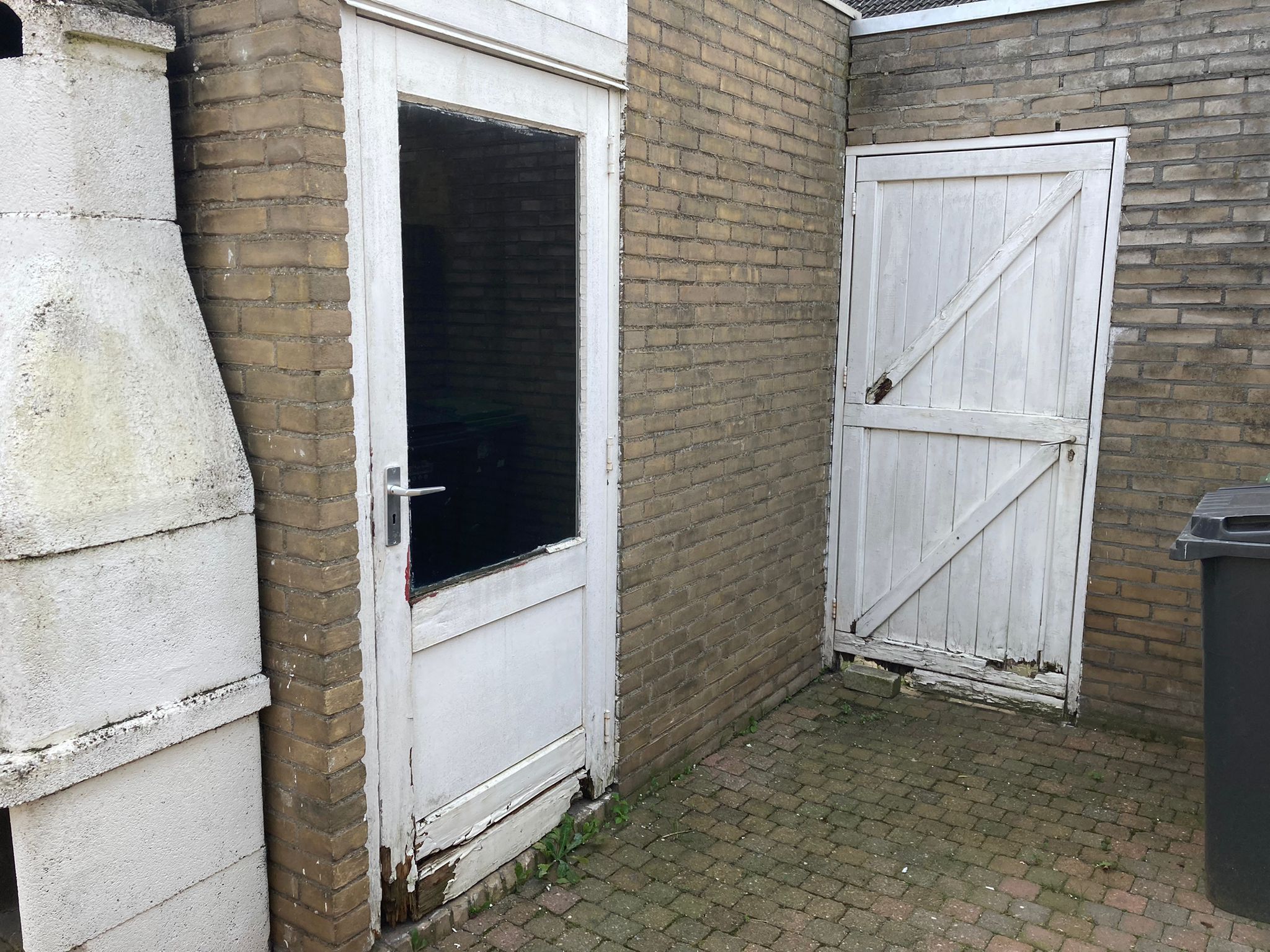 buitendeur-repareren-2-deuren-schuurdeur-en-poort-werkspot