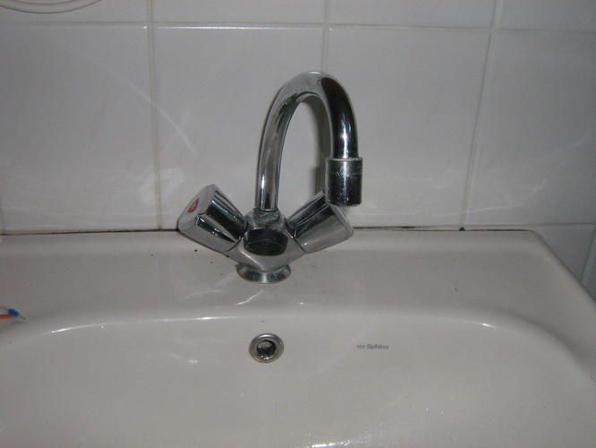 Wastafel kraan vervangen Werkspot