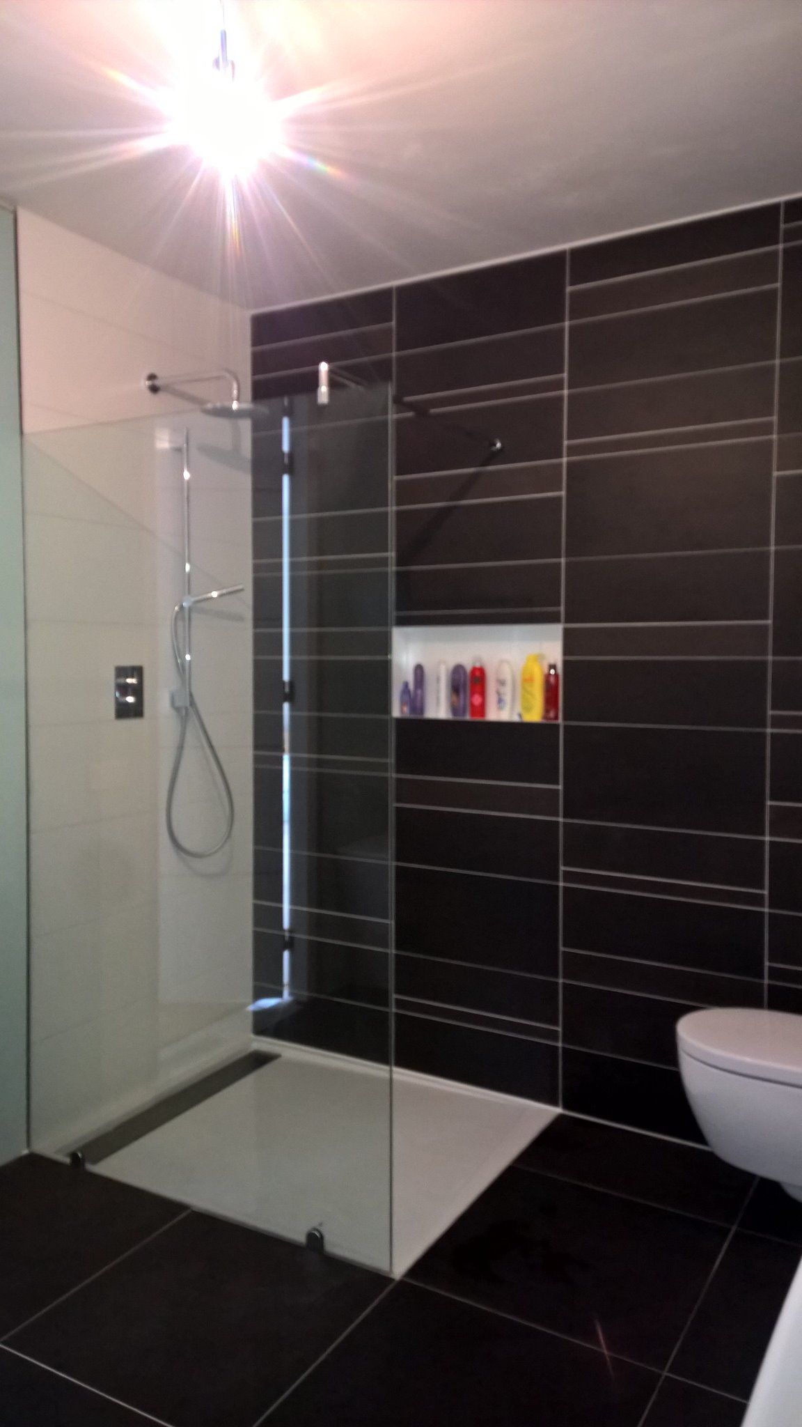 Vloer Of Wand: Wat Eerst Tegelen In De Badkamer?