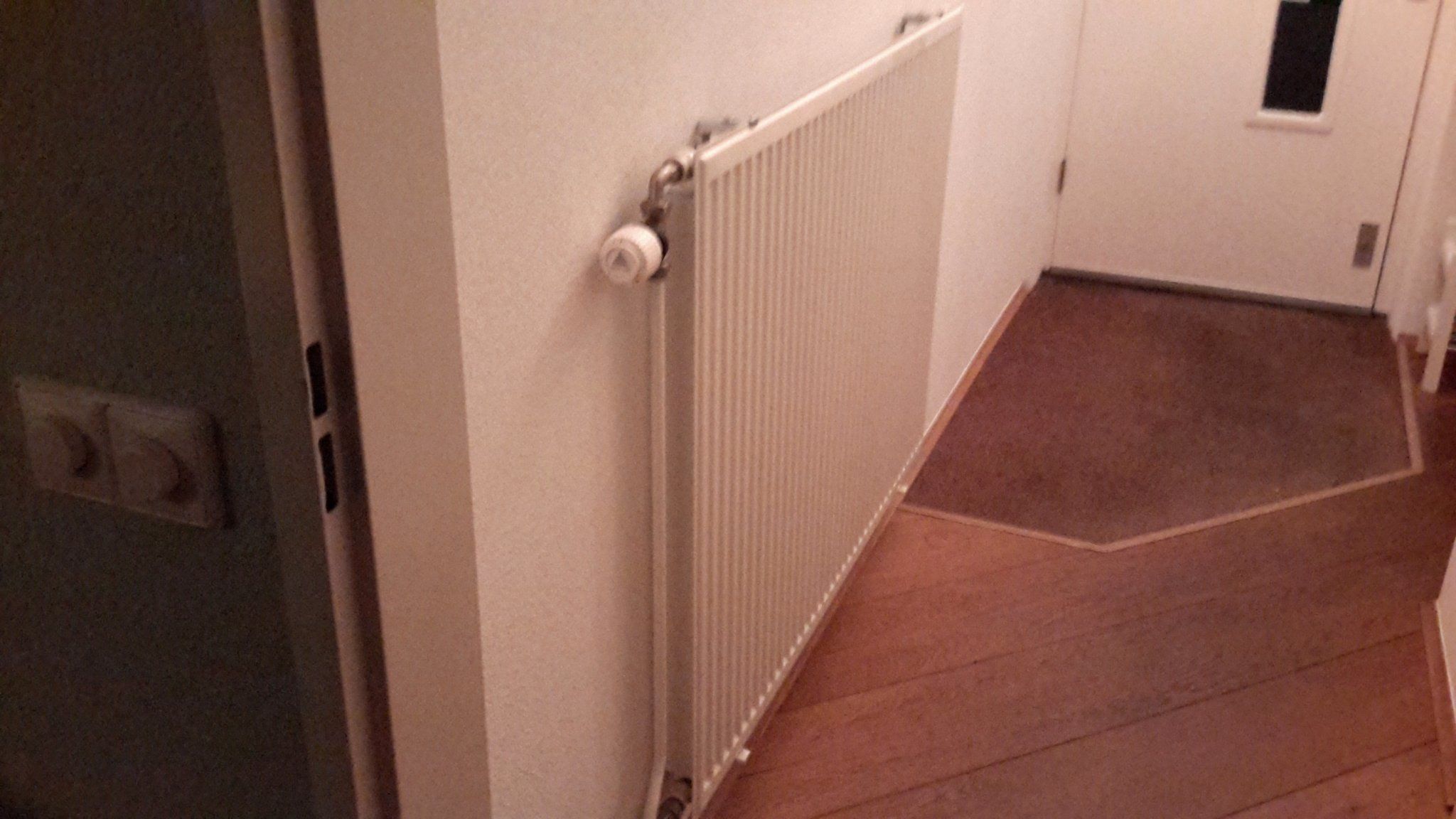 Radiator (stadsverwarming) verwijderen Werkspot