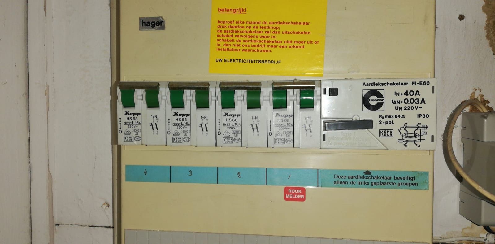 Groepenkast installeren of vervangen 2 fase aansluiting Werkspot