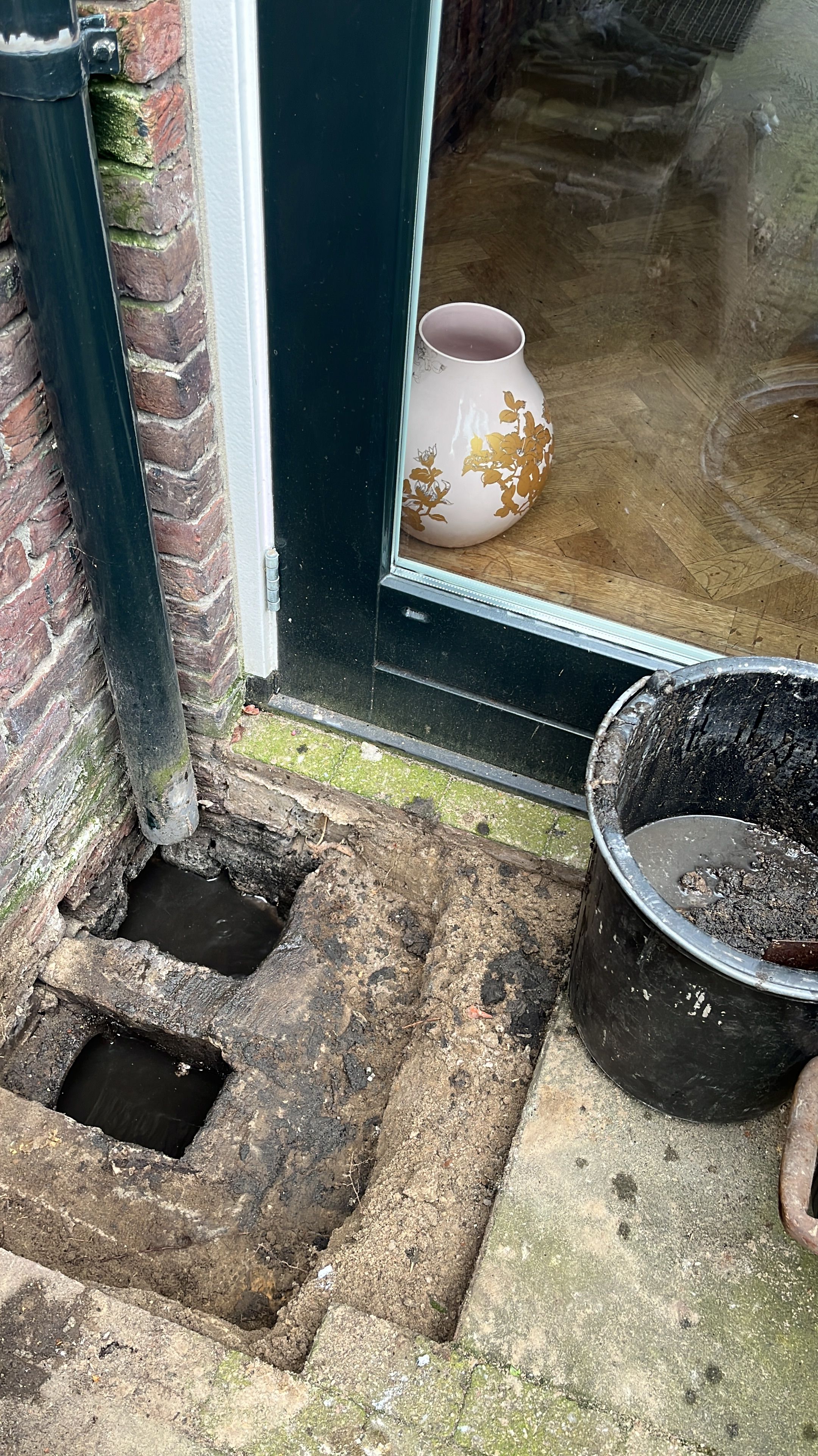 Riolering en afvoer Rioollucht in huis, verzamelput verwijderen Werkspot