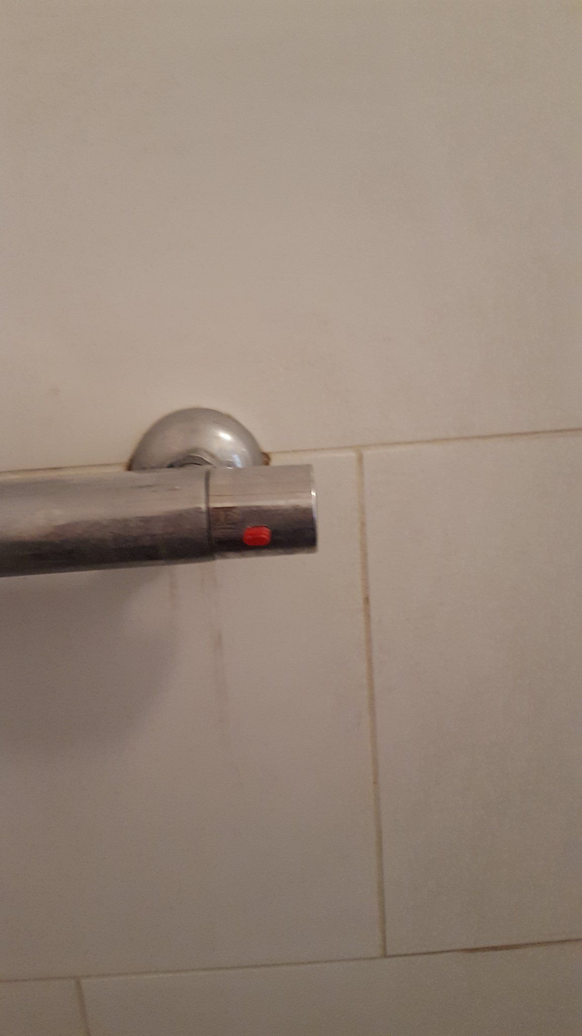 Douchekraan zit vast Werkspot