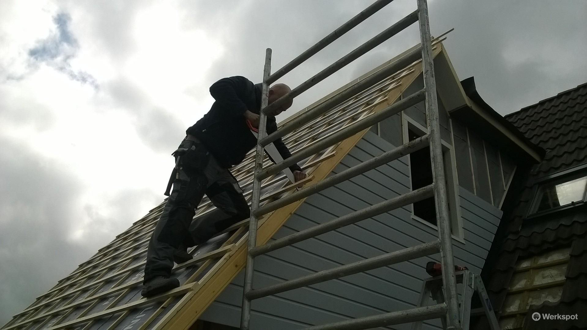 Plaatsen kap op garage - Werkspot