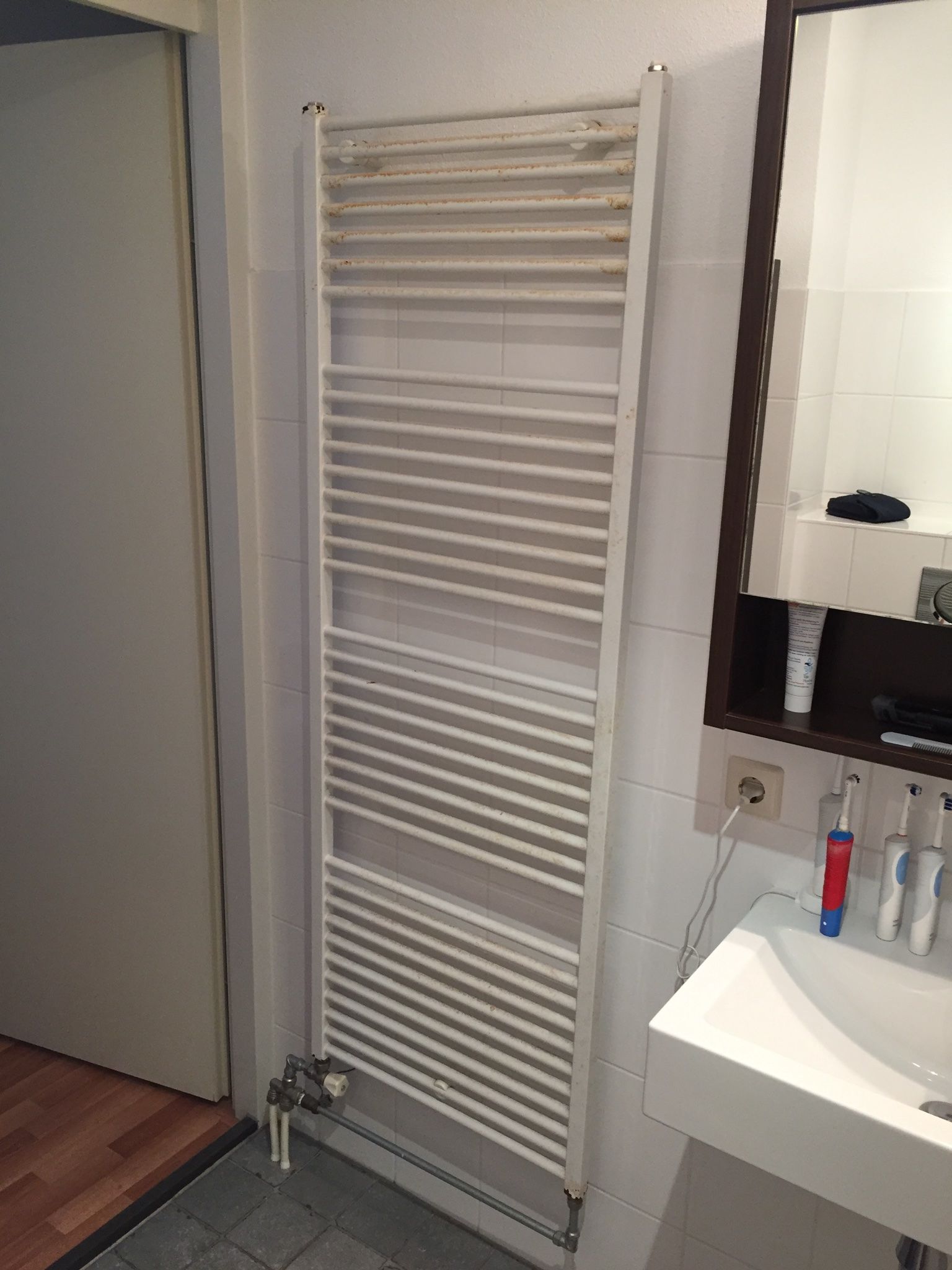 Ontdek De Ultieme Ontspanning Met Een Infrarood Radiator In Jouw Badkamer