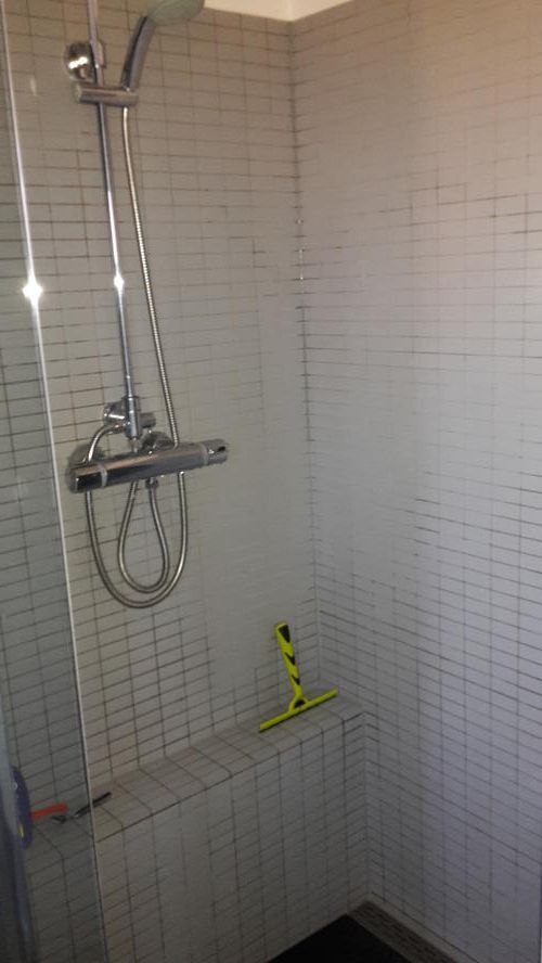Betegelen bad en douche Werkspot