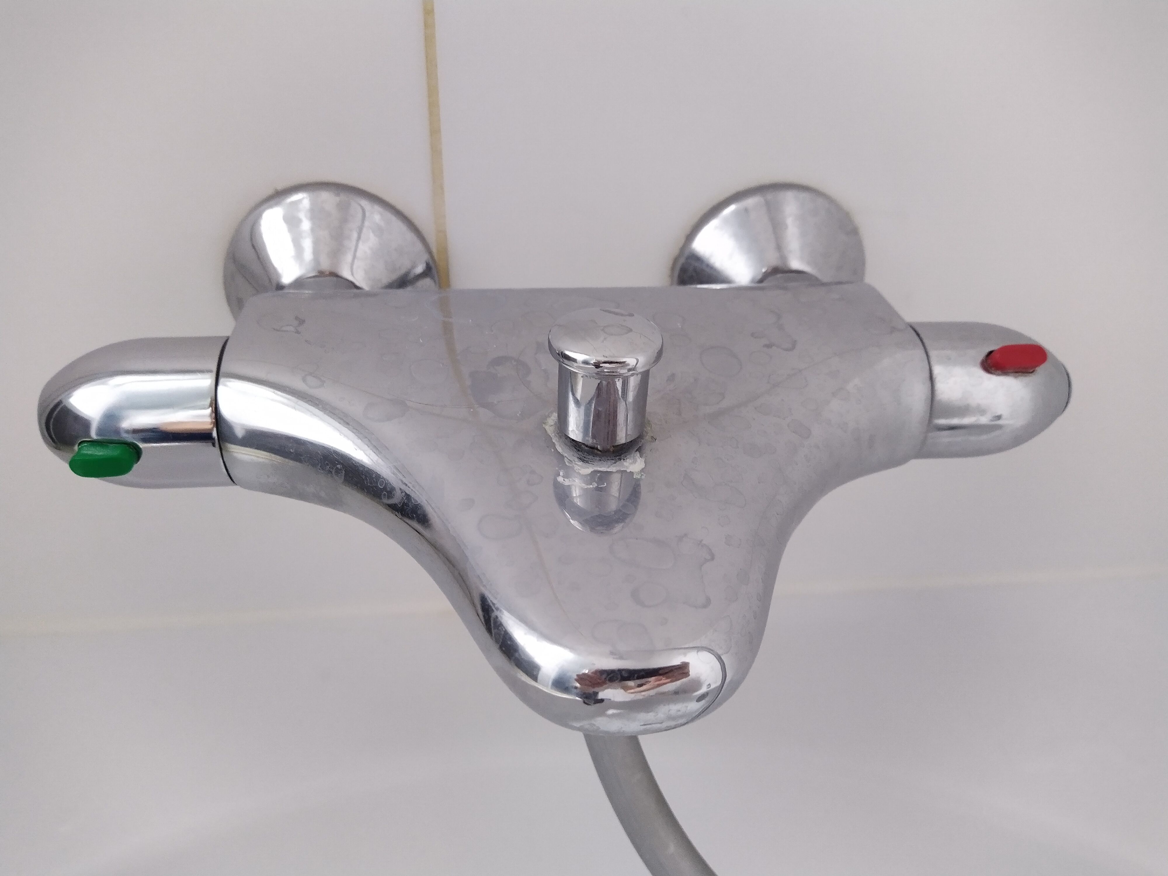 Kraan 1 kraan; Badkamer; Kranen repareren Werkspot