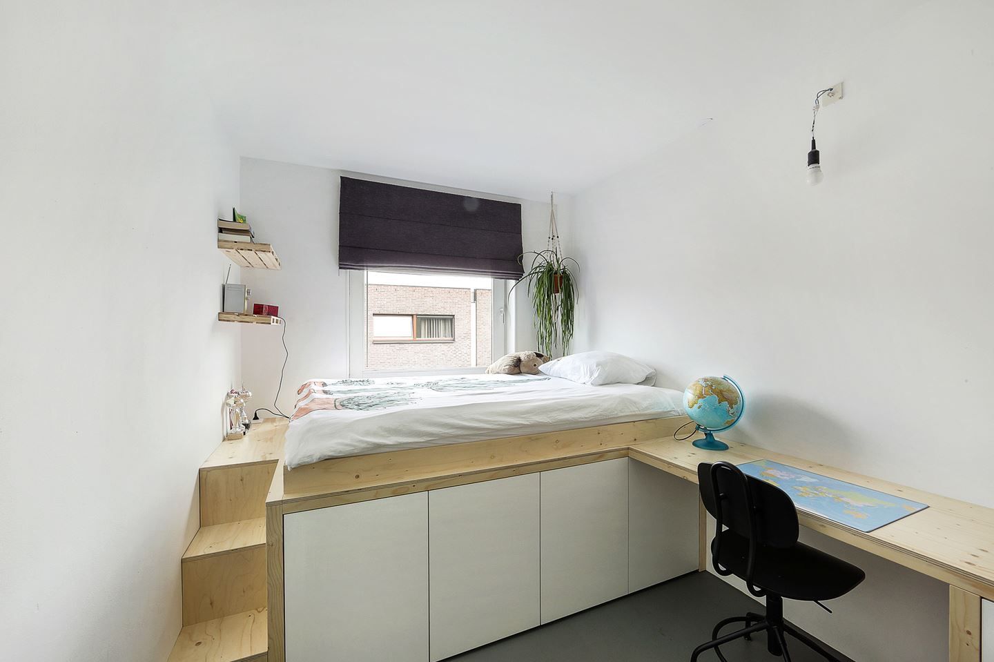 combinatie bed/bureau maken voor jongenskamer Werkspot