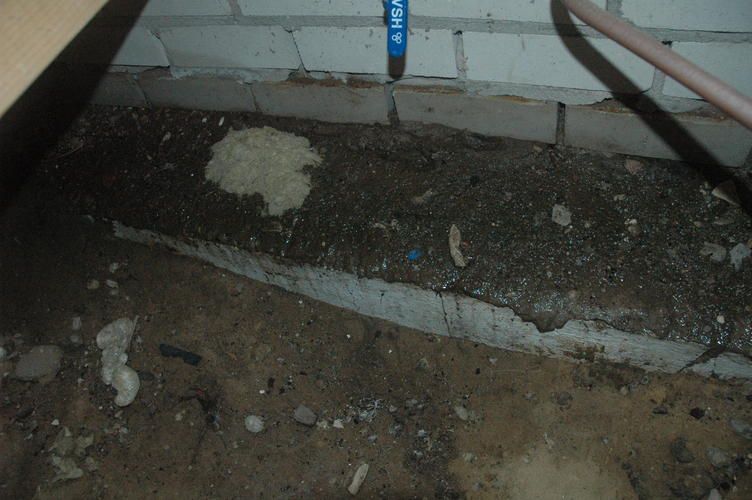 Vocht in de kruipruimte, vieze geur in huis Werkspot