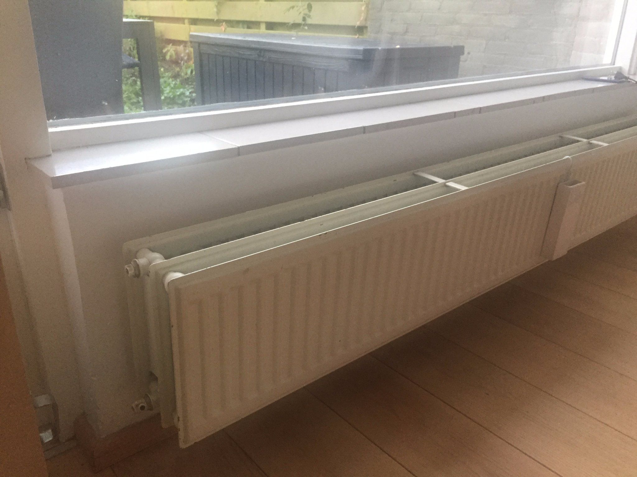 Radiator ombouw plaatsen + vensterbank Werkspot