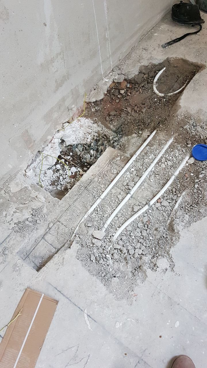 Tegels plaatsen van 120 x 60 in badkamer Werkspot