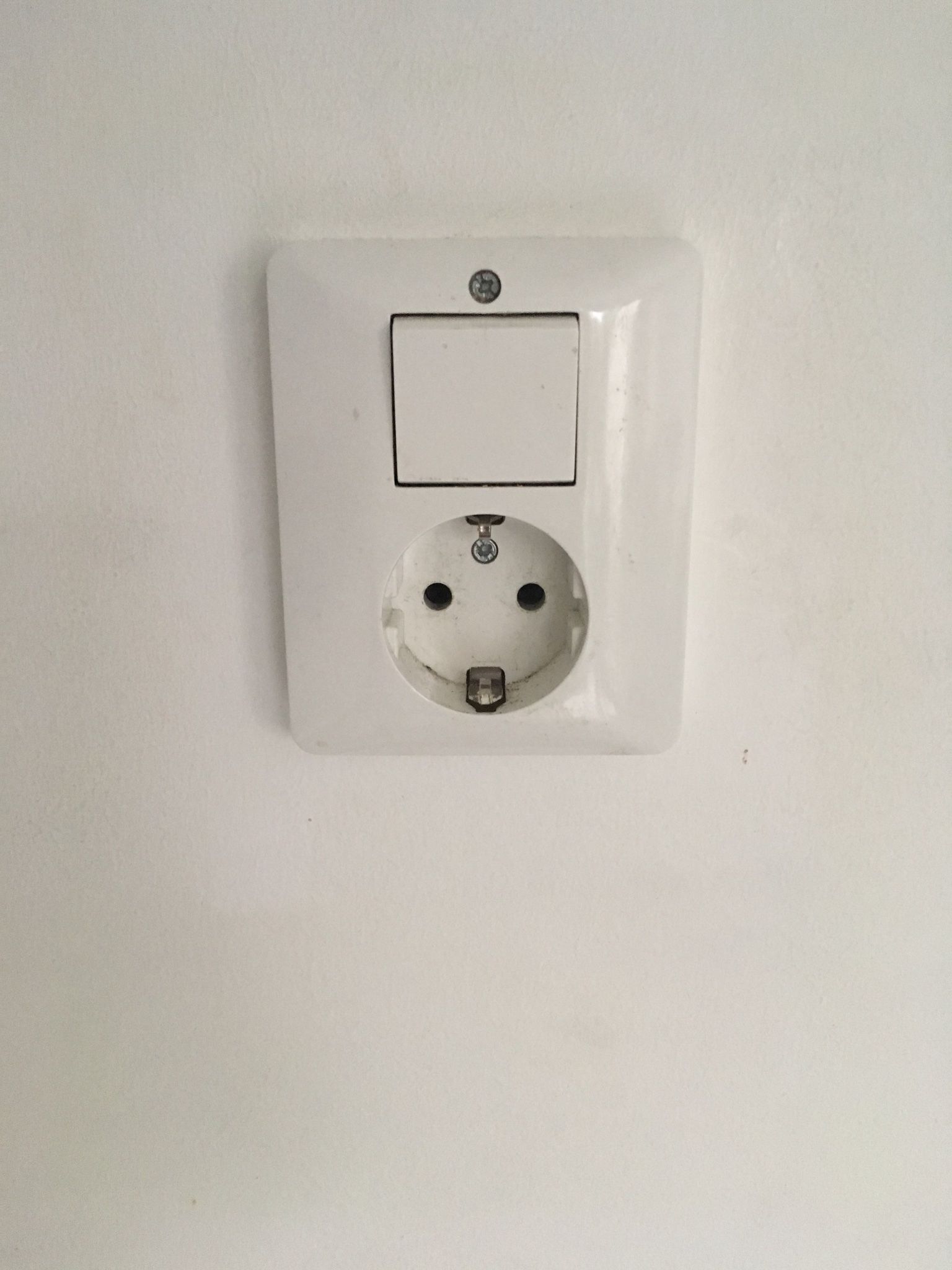 Dimmer op opbouw stopcontact met schakelaar Werkspot