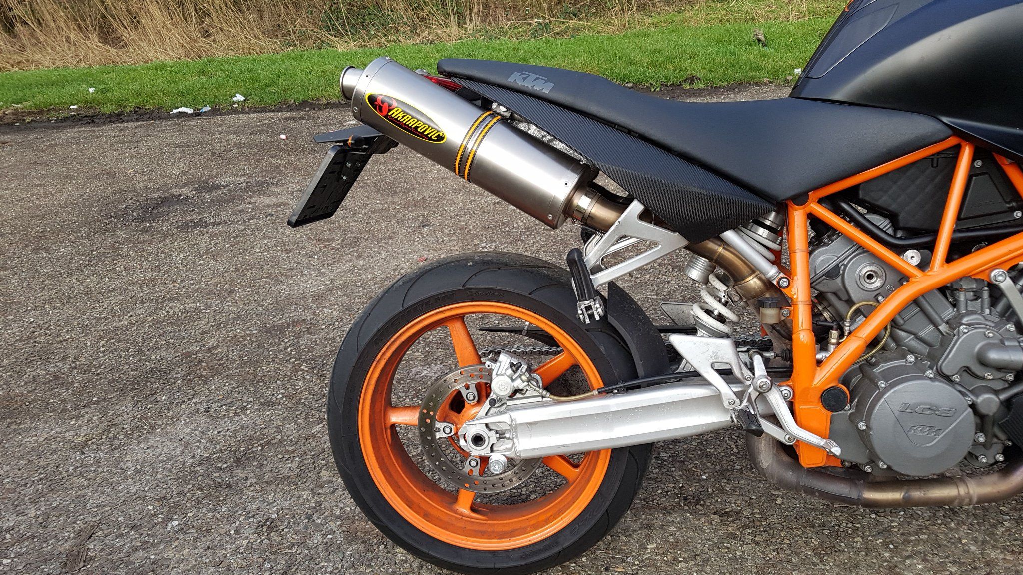 superduke 1290 r akrapovic