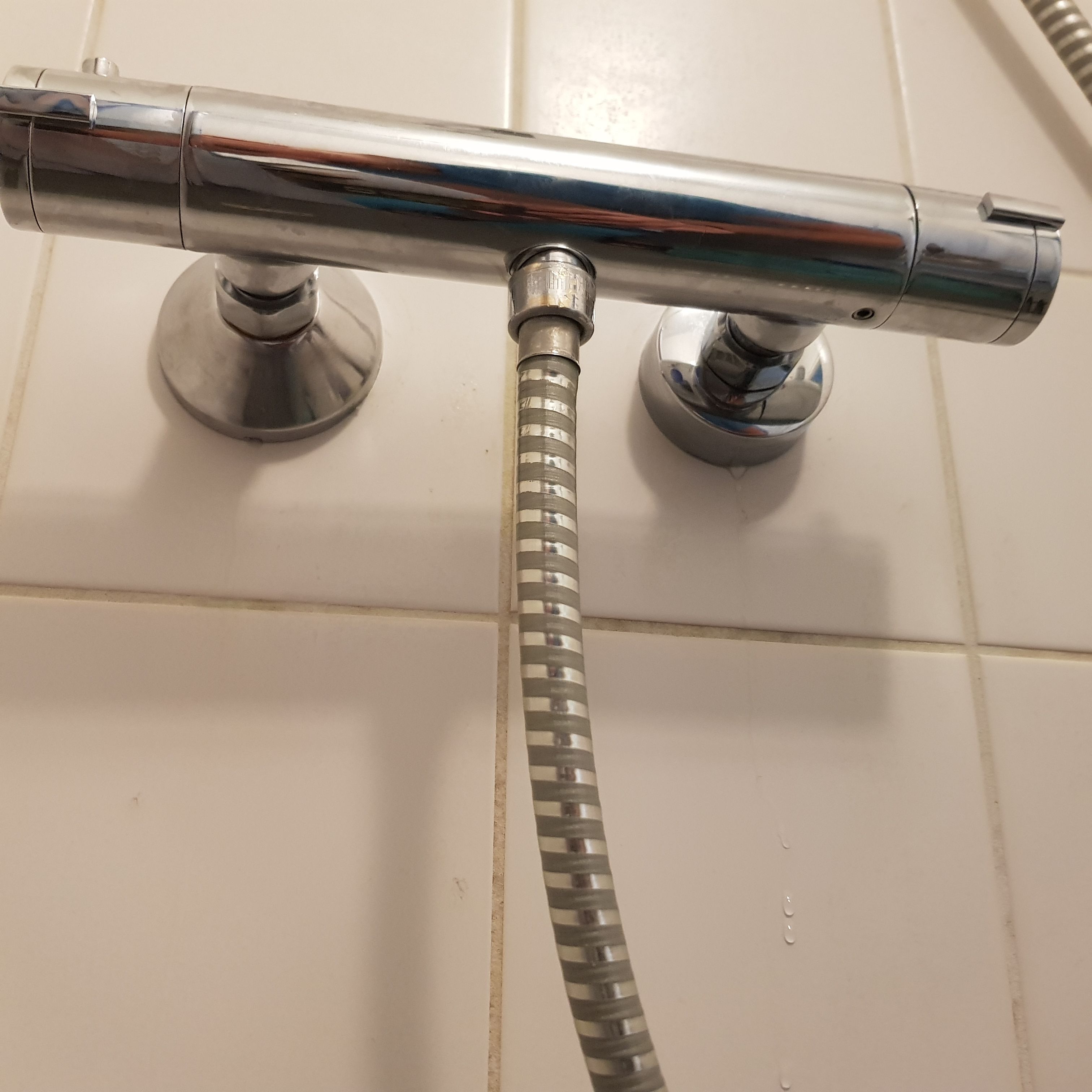 Kraan 1 kraan; Badkamer; Kranen installeren, Kranen repareren Werkspot