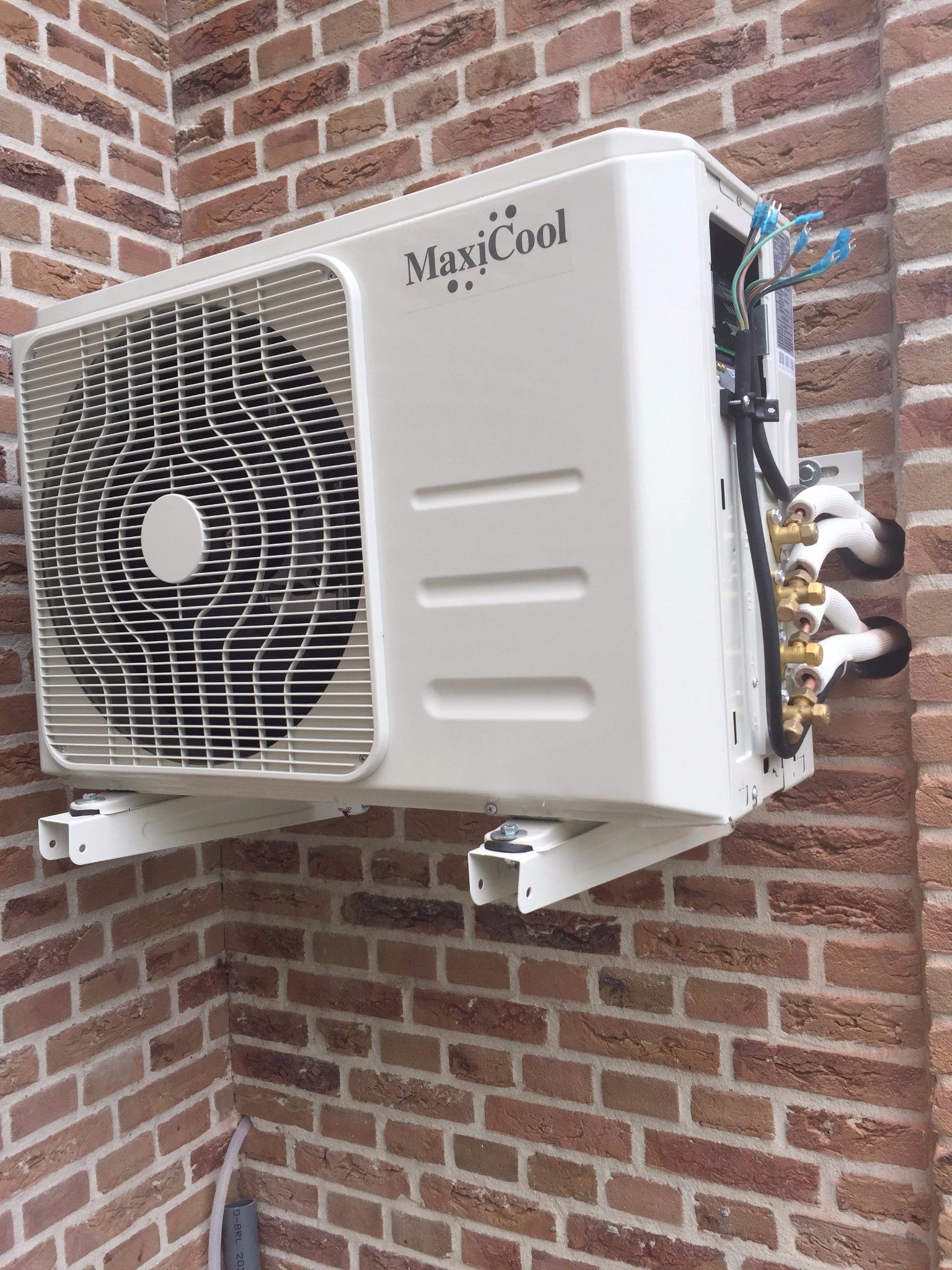 Airco vullen en aansluiten Werkspot