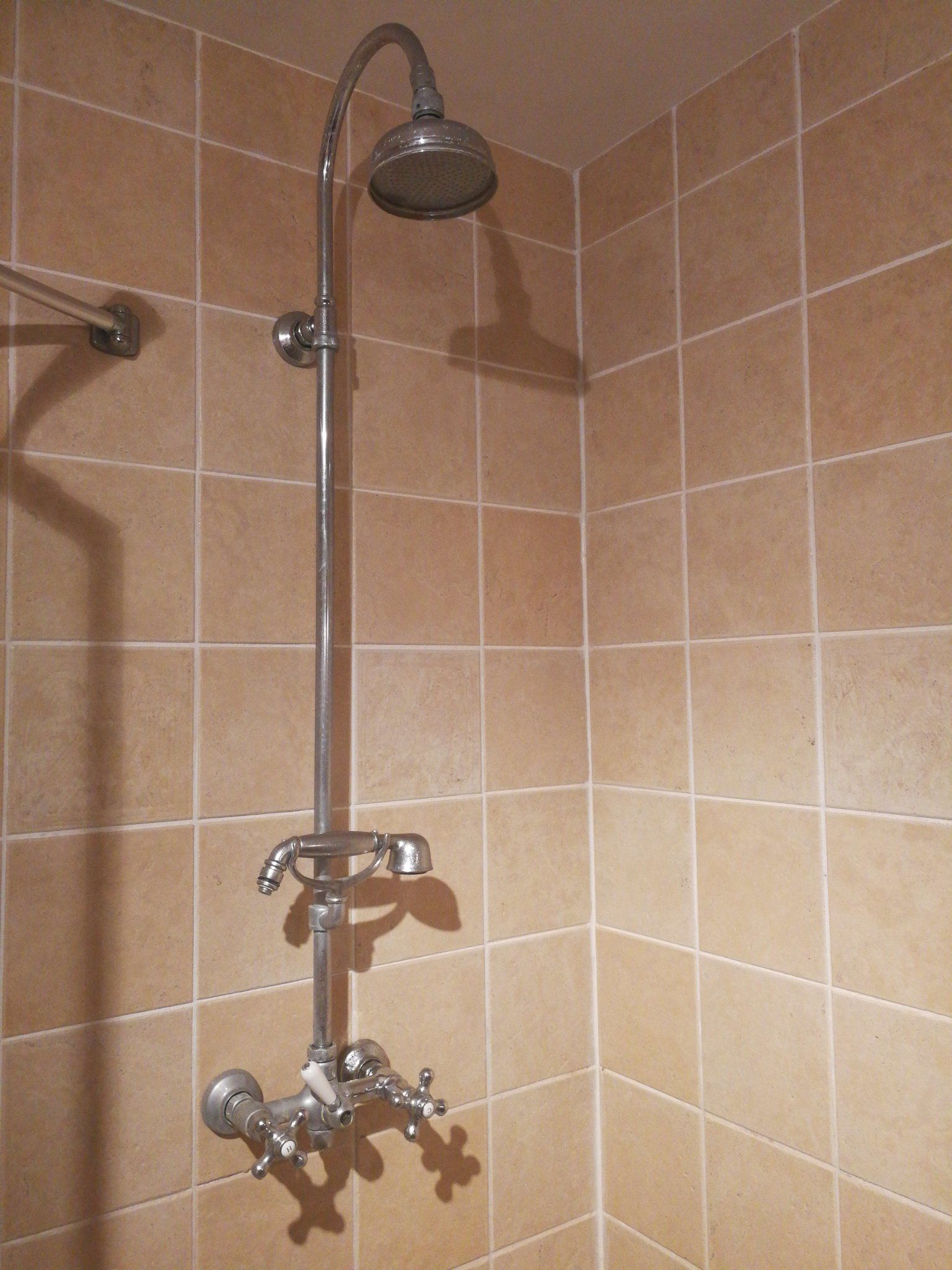 Douchekraan vervangen Werkspot